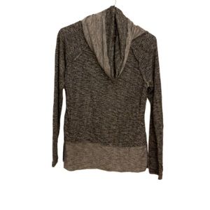 Scoop neck two tone gray women’s sweater